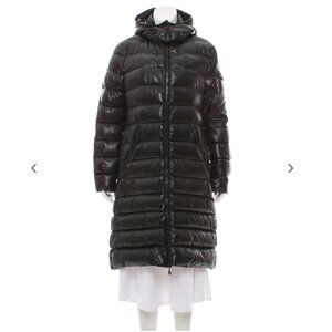 Moncler Moka Quilted Puffer Down Long Parka Coat Jacket. Designer size 3